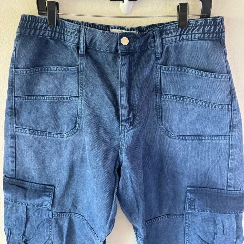 We The Free People Platon Utility Cargo‎ Jeans Sz L Blue Denim Military Utility